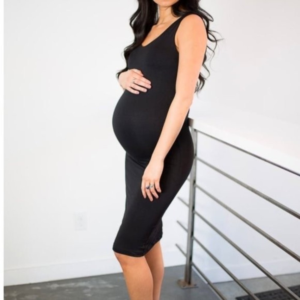 NWT Sexy mama maternity black Midi Tank Maternity Dress